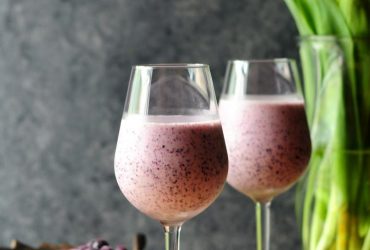 Frutas La Esmeralda, recetas de sabor, Batido Depurativo de Arándanos, Manzana y Ciruela